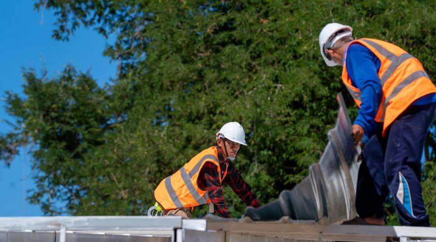 Roof repair in Woodsboro, TX